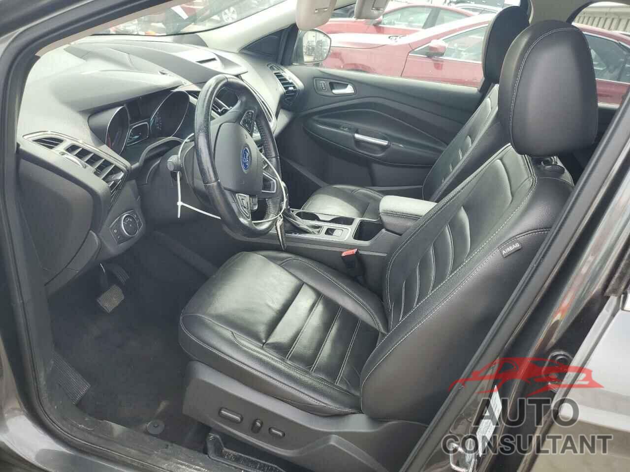 FORD ESCAPE 2017 - 1FMCU9JD9HUD38486