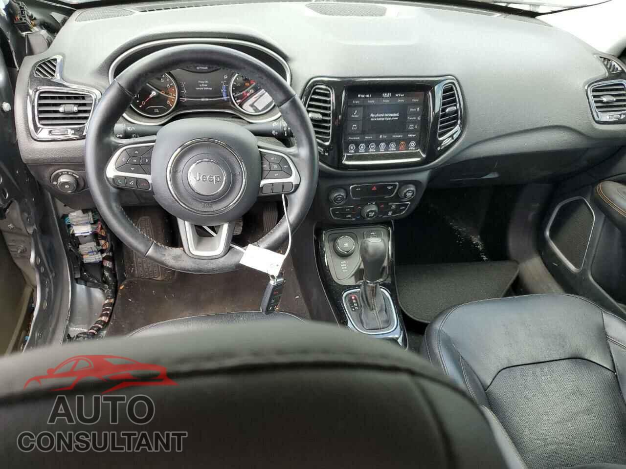 JEEP COMPASS 2020 - 3C4NJDCB7LT146233