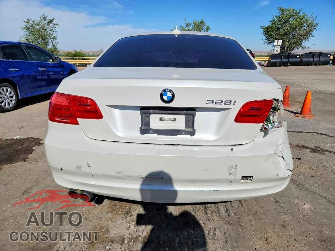 BMW 3 SERIES 2012 - WBAKF3C54CE974911