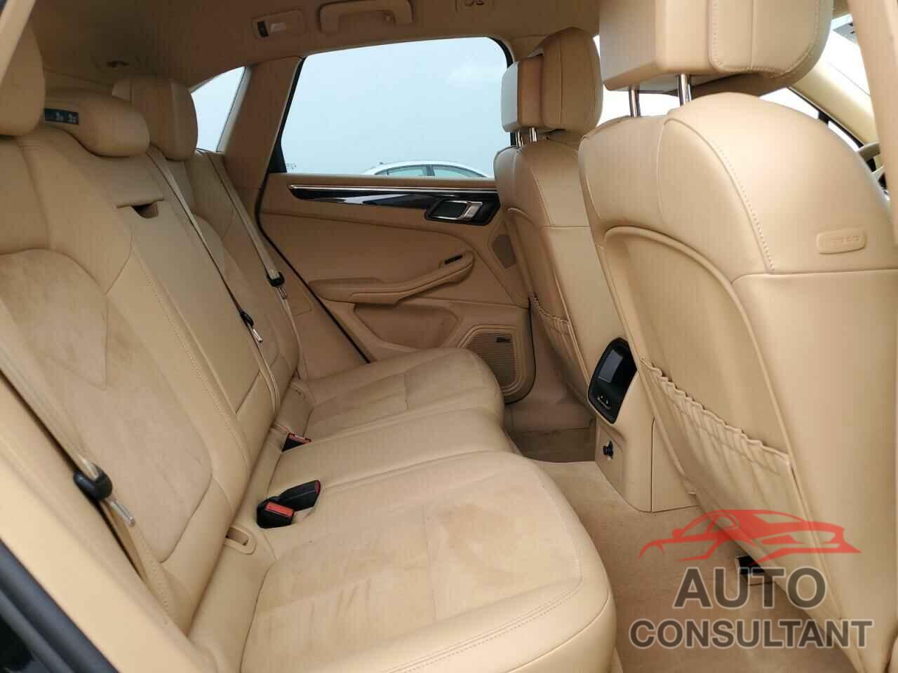 PORSCHE MACAN 2015 - WP1AB2A53FLB72601
