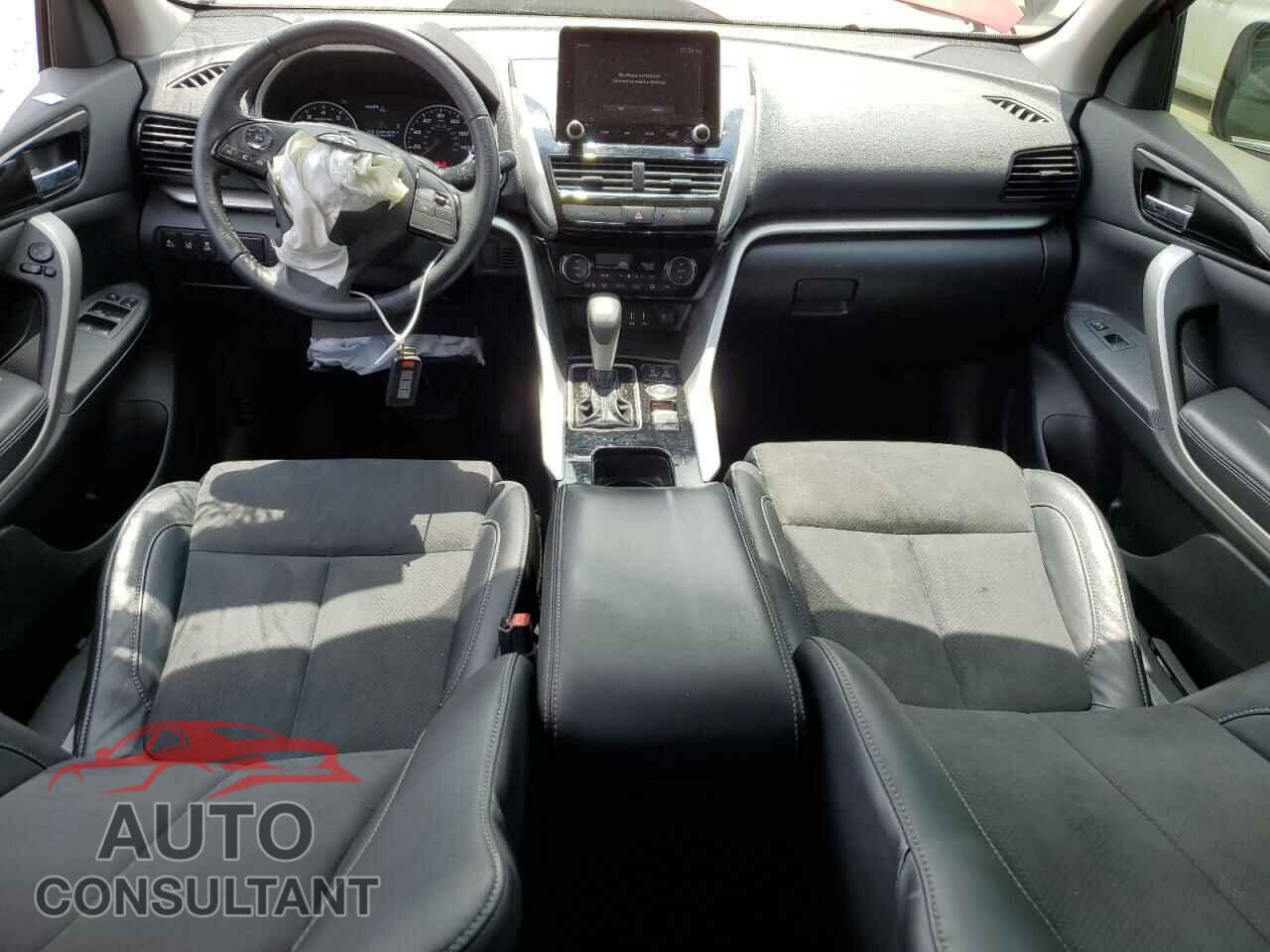 MITSUBISHI ECLIPSE 2022 - JA4ATWAA3NZ047686