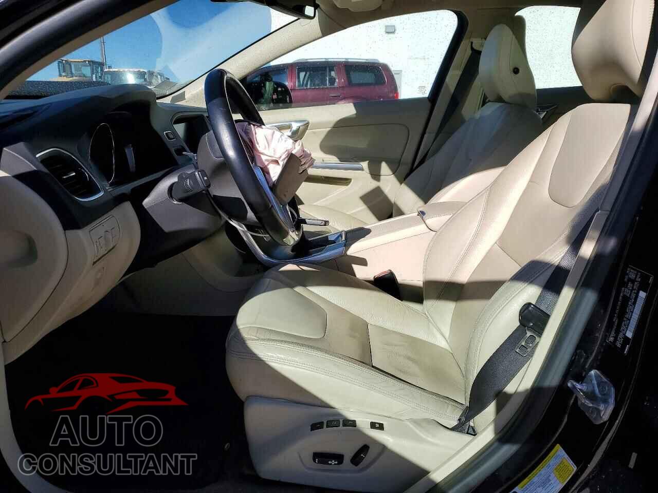 VOLVO S60 2014 - YV1612FS4E1299127