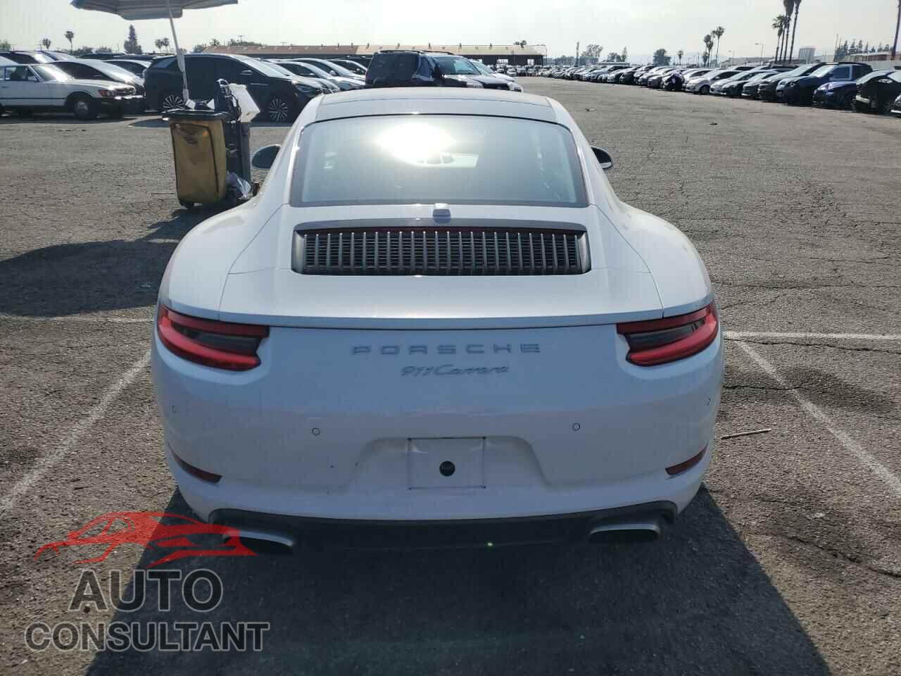 PORSCHE 911 2017 - WP0AA2A96HS106530
