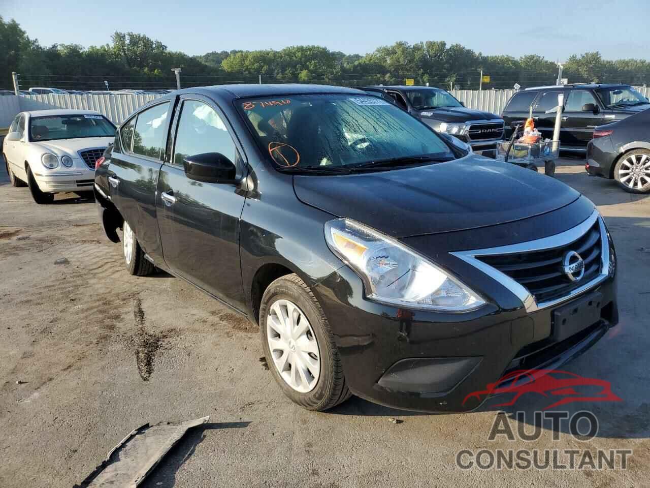 NISSAN VERSA 2019 - 3N1CN7AP7KL874910