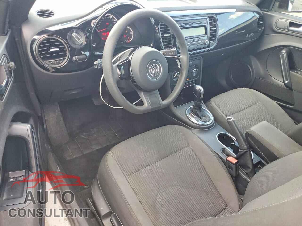 VOLKSWAGEN BEETLE 2014 - 3VWFP7AT9EM624291