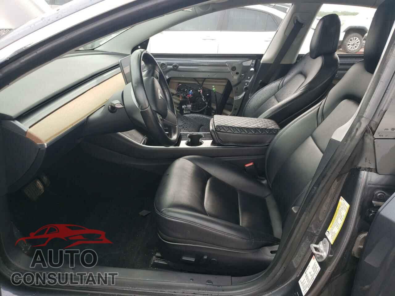 TESLA MODEL 3 2018 - 5YJ3E1EA1JF059440