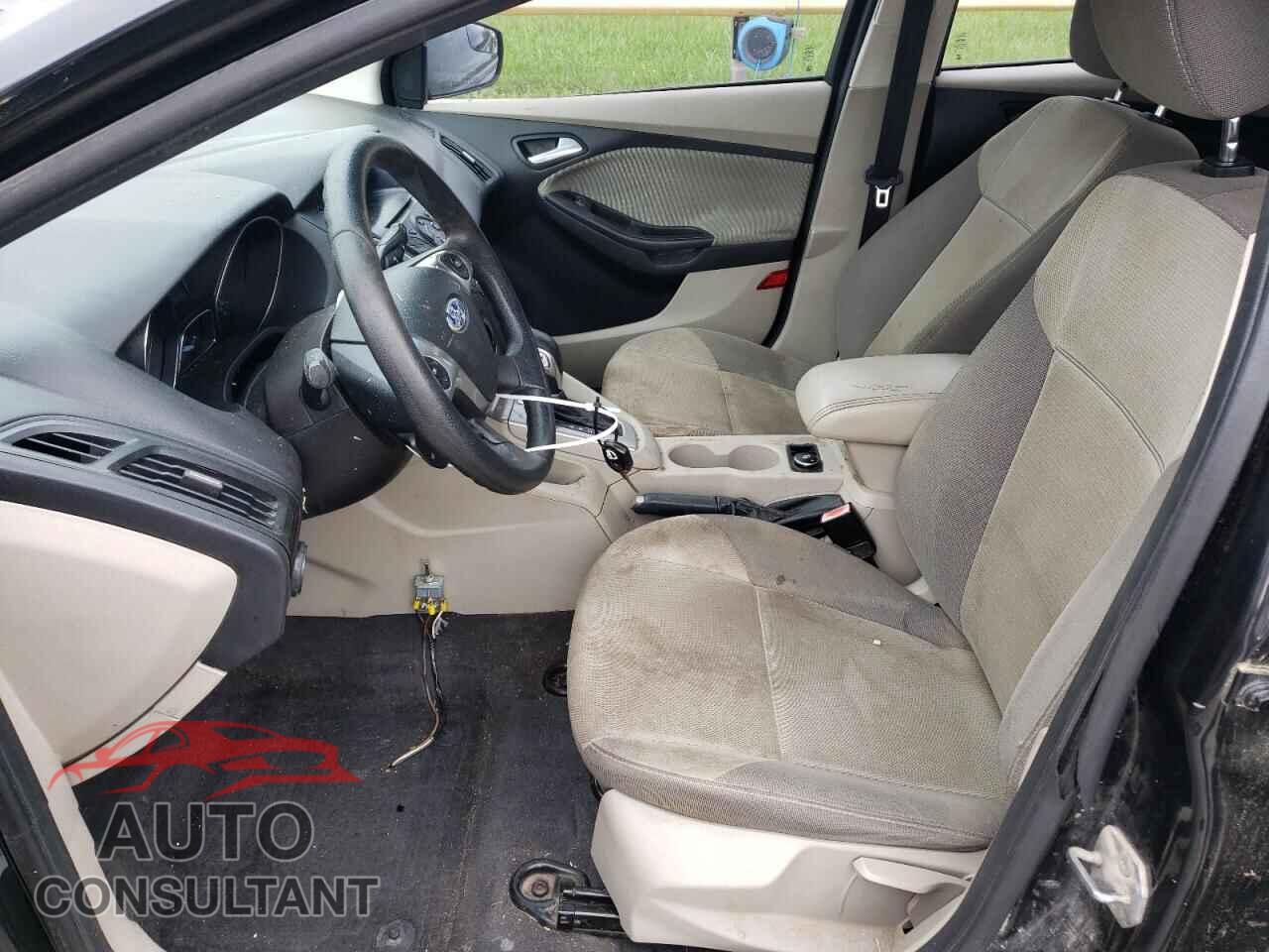 FORD FOCUS 2012 - 1FAHP3K24CL312667