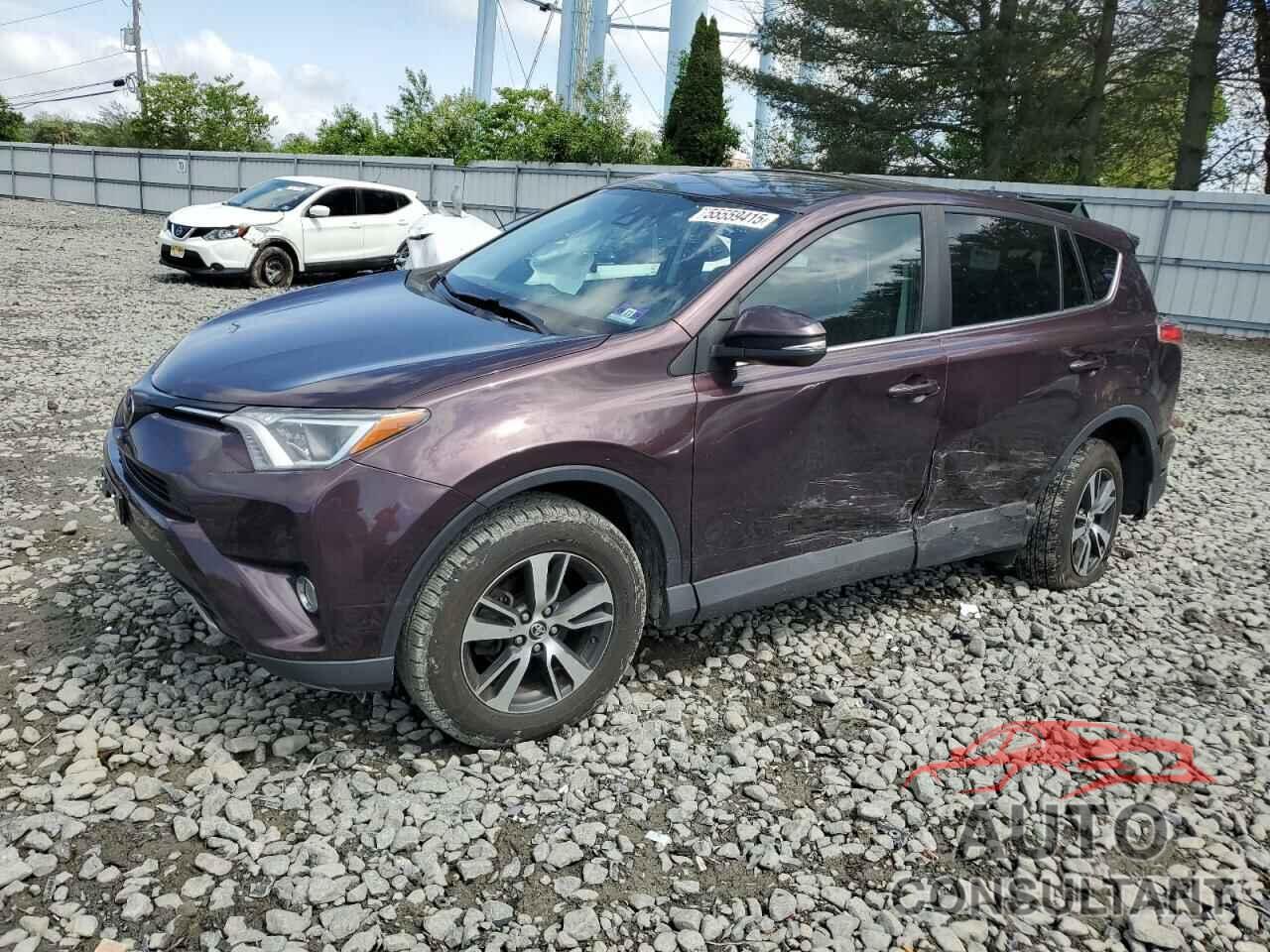 TOYOTA RAV4 2018 - 2T3RFREV1JW802360