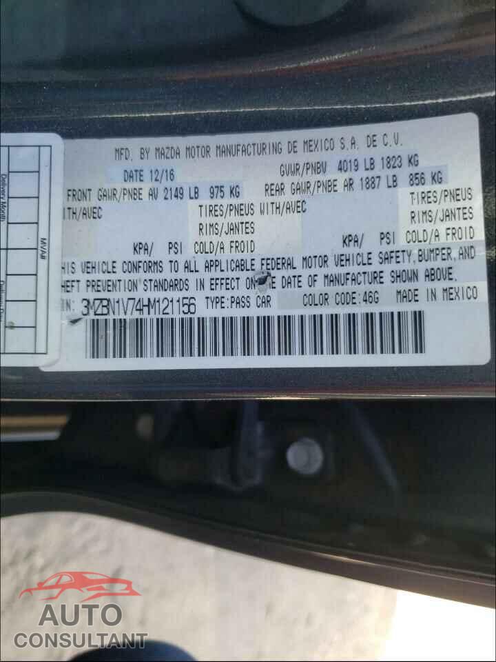 MAZDA 3 2017 - 3MZBN1V74HM121156