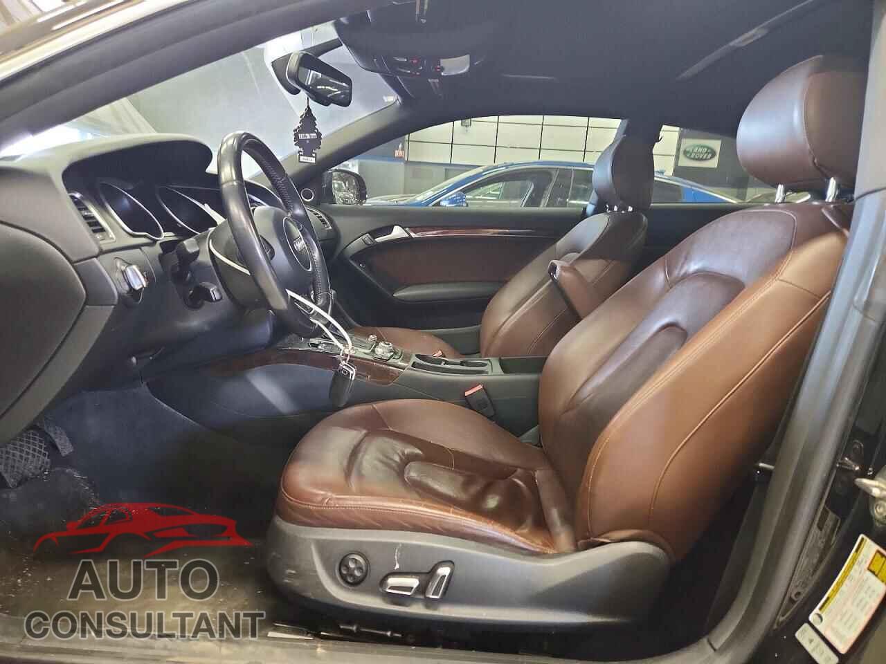 AUDI A5 2014 - WAULFAFR1EA075408