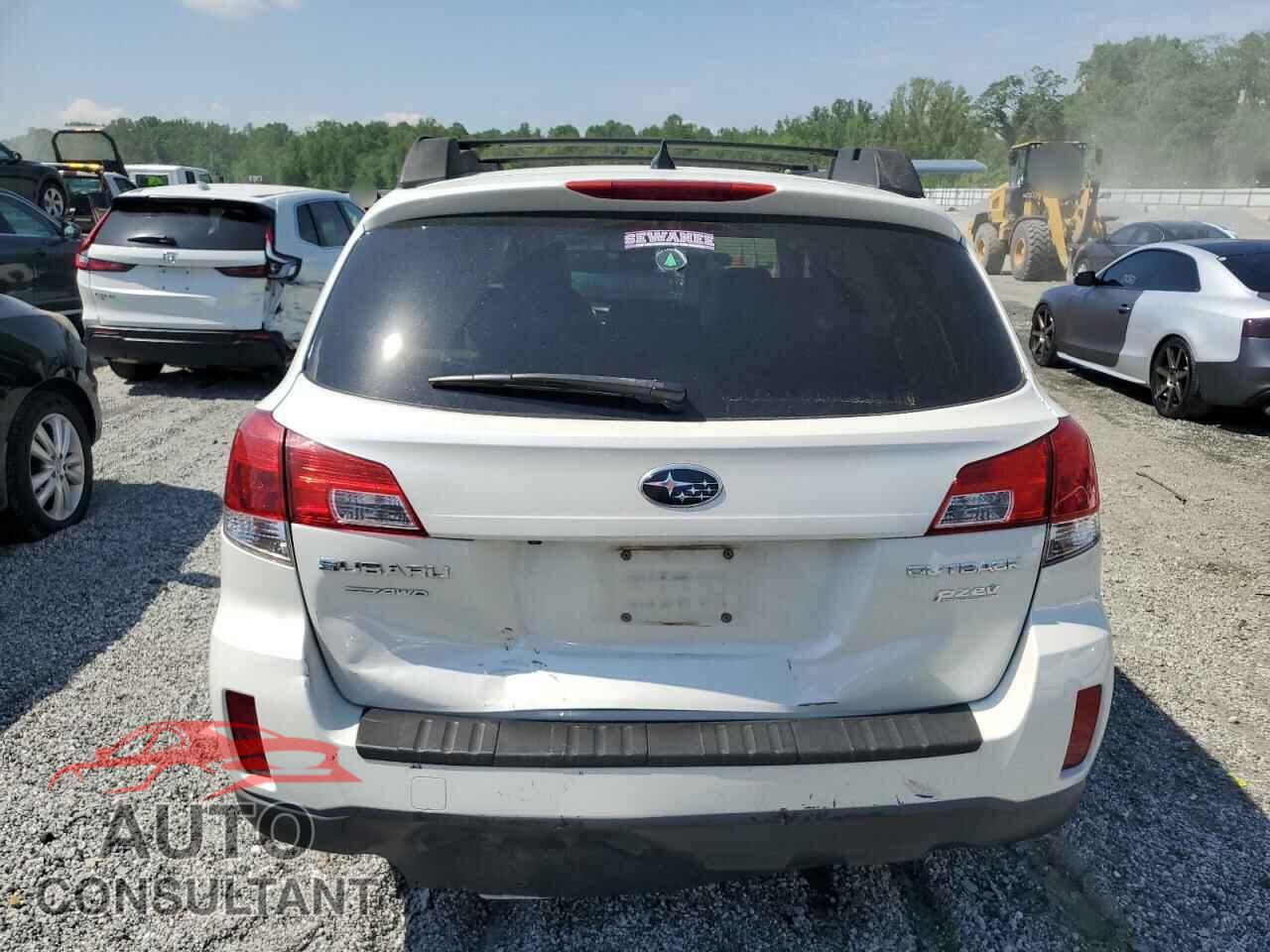 SUBARU OUTBACK 2014 - 4S4BRBLC6E3235200