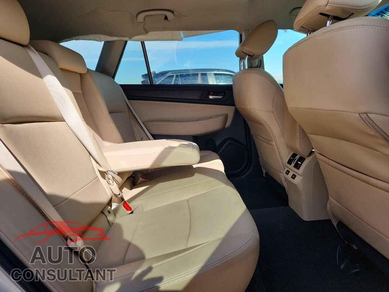 SUBARU OUTBACK 2017 - 4S4BSANC5H3244809