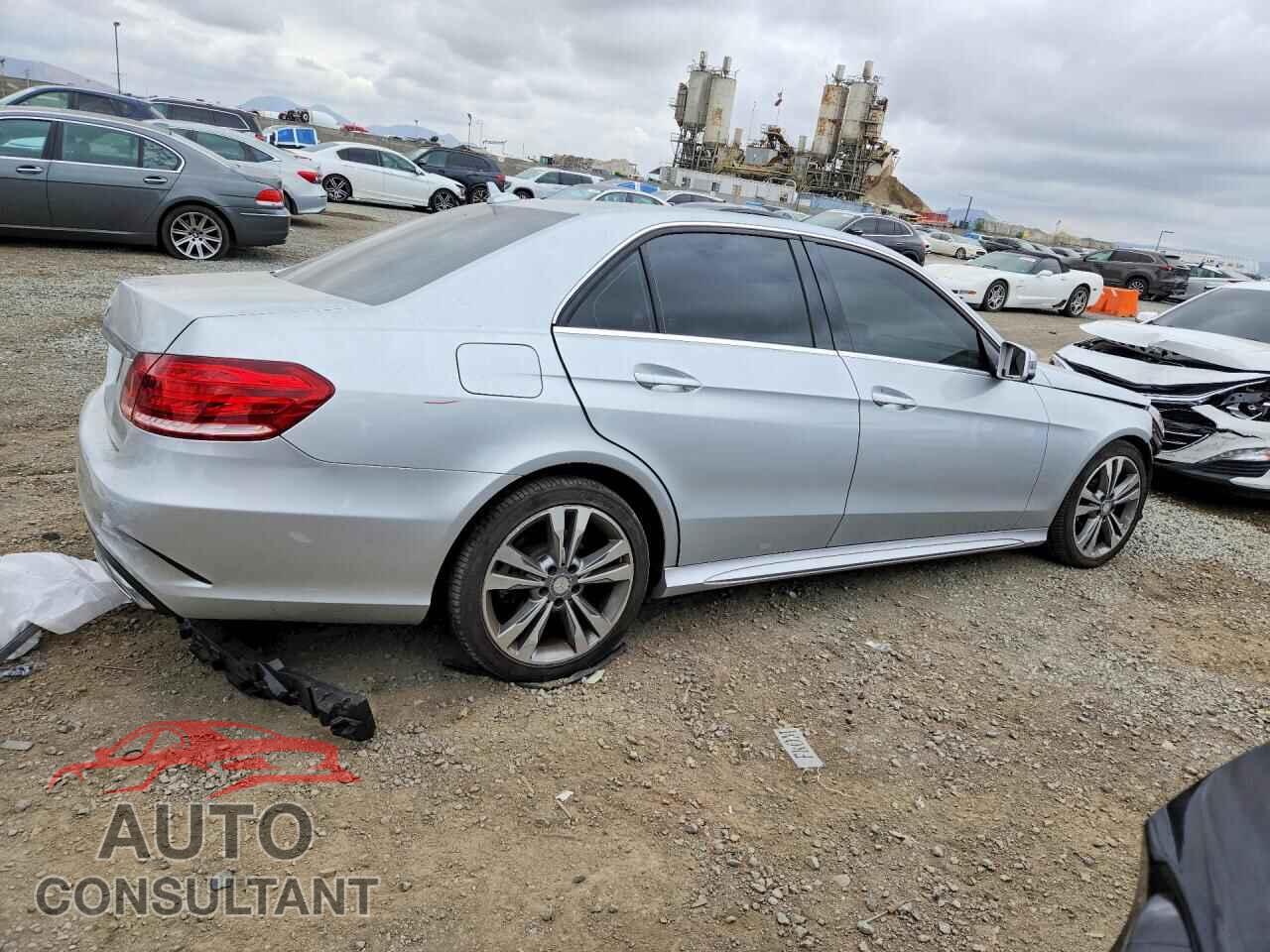 MERCEDES-BENZ E-CLASS 2014 - WDDHF5KB2EA819001
