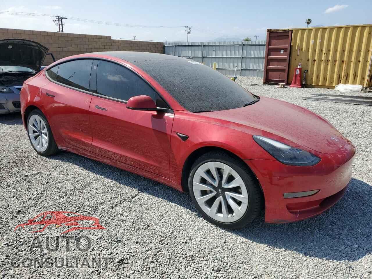 TESLA MODEL 3 2021 - 5YJ3E1EB2MF005884