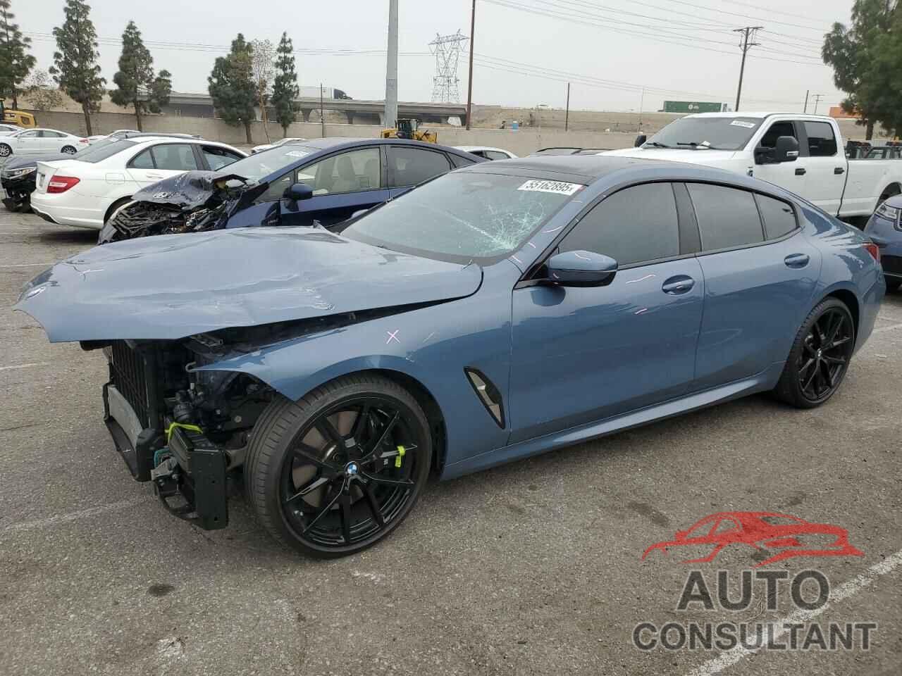 BMW 8 SERIES 2022 - WBAGV2C09NCH74342