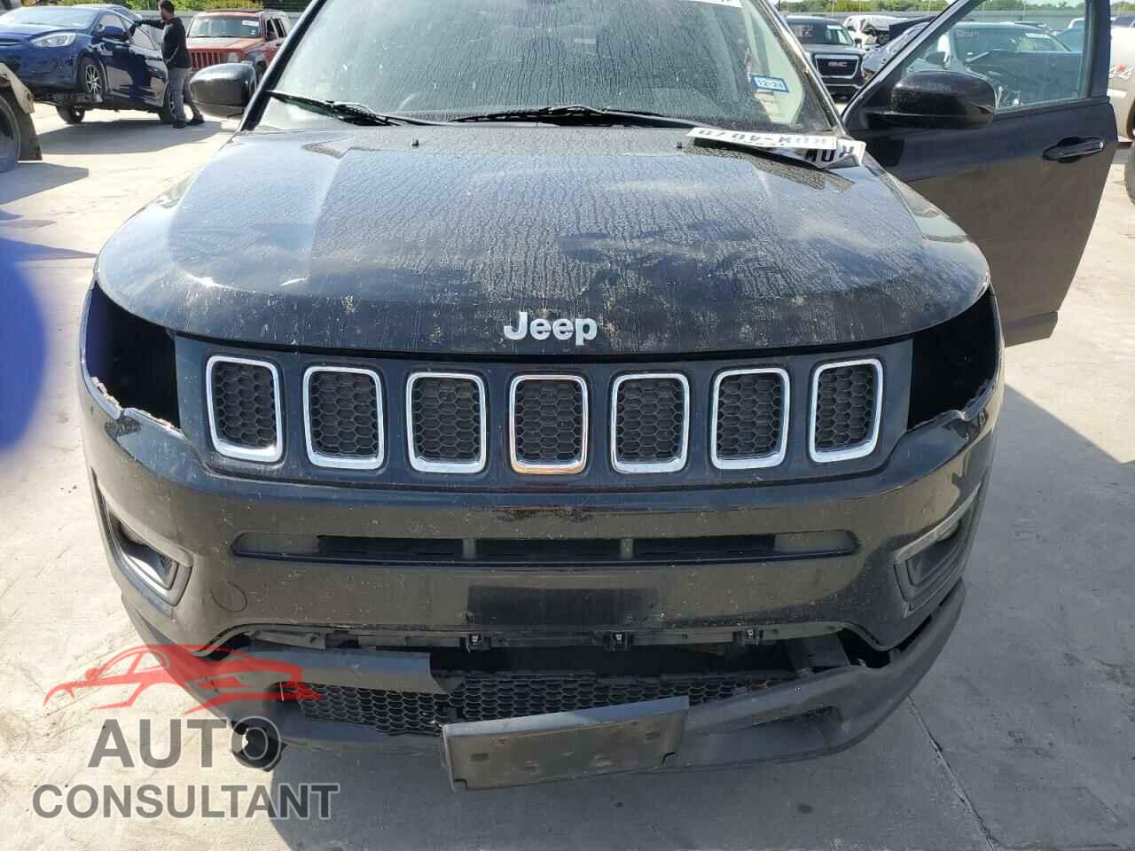 JEEP COMPASS 2017 - 3C4NJCBB8HT611511