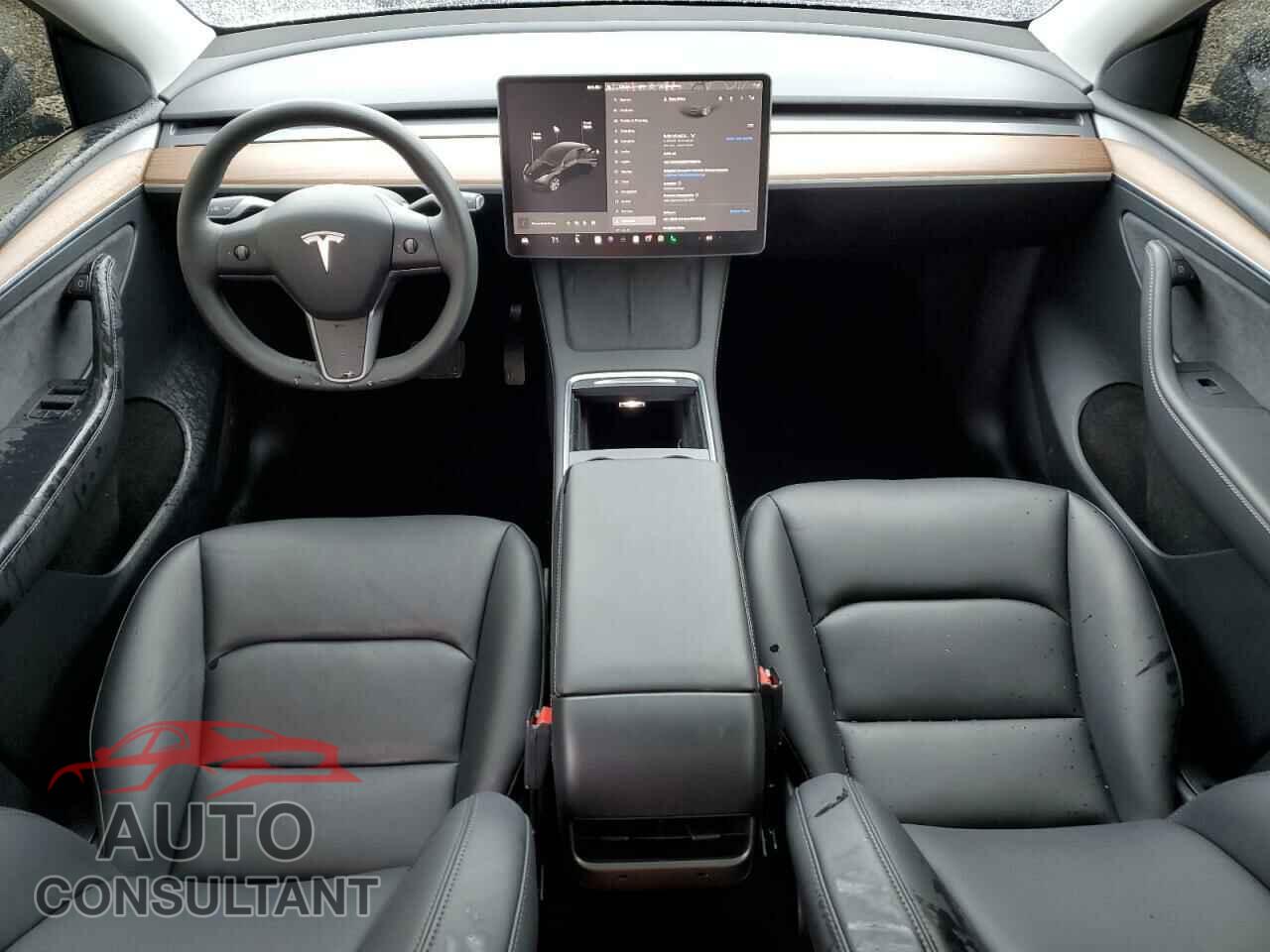 TESLA MODEL Y 2023 - 7SAYGDEE0PF888578