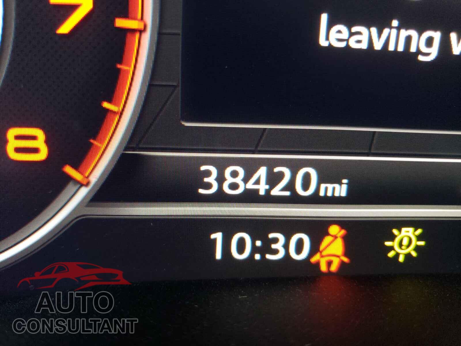 AUDI A4 2017 - WAUDNAF44HN053038