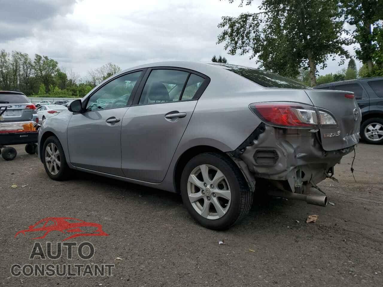 MAZDA 3 2011 - JM1BL1VG2B1498971