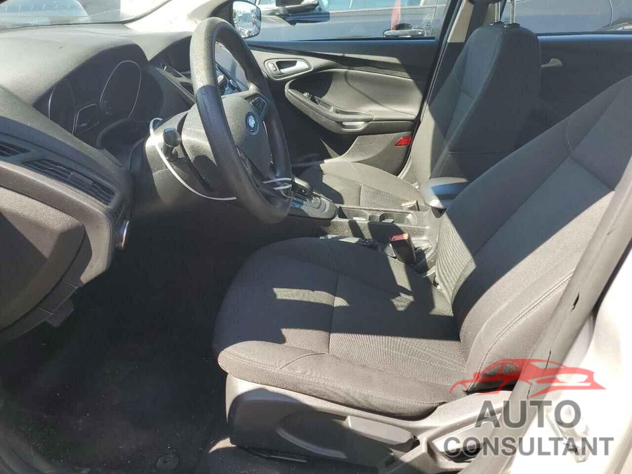 FORD FOCUS 2016 - 1FADP3F2XGL332145