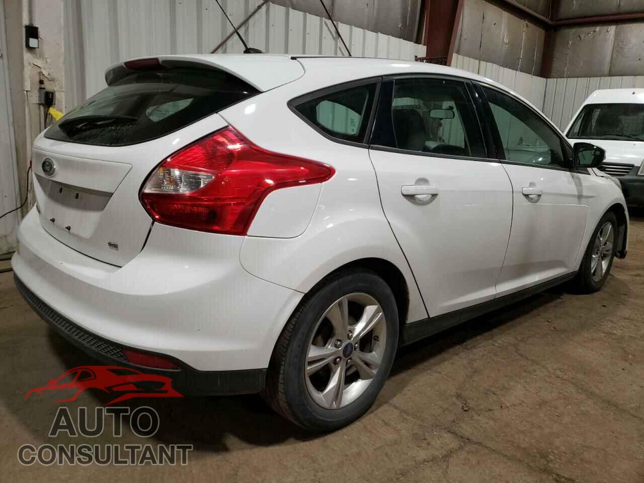 FORD FOCUS 2014 - 1FADP3K26EL139302