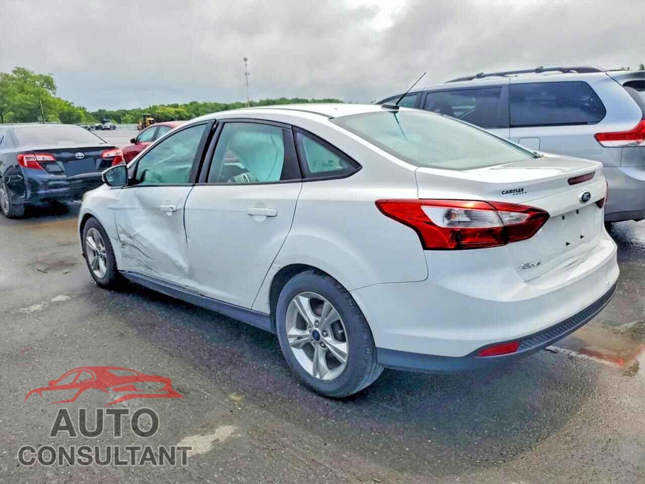 FORD FOCUS 2014 - 1FADP3F28EL309816