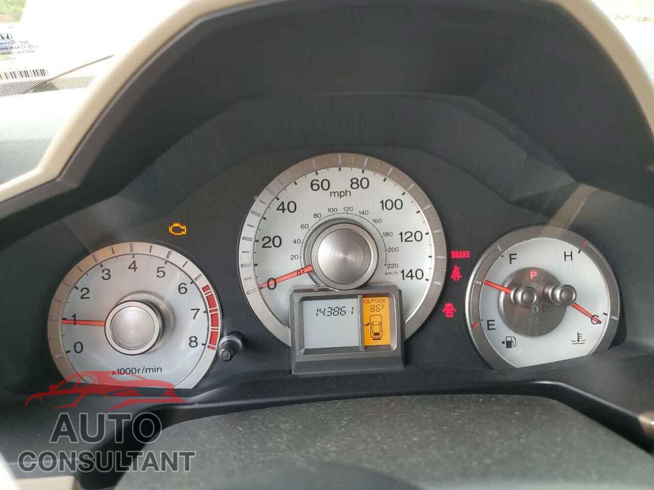 HONDA PILOT 2011 - 5FNYF3H62BB036045