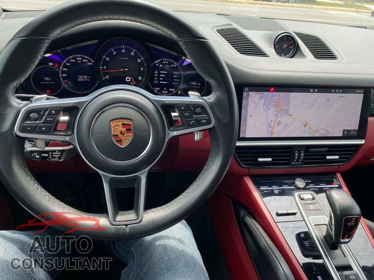 PORSCHE CAYENNE 2019 - WP1AA2AY8KDA04163