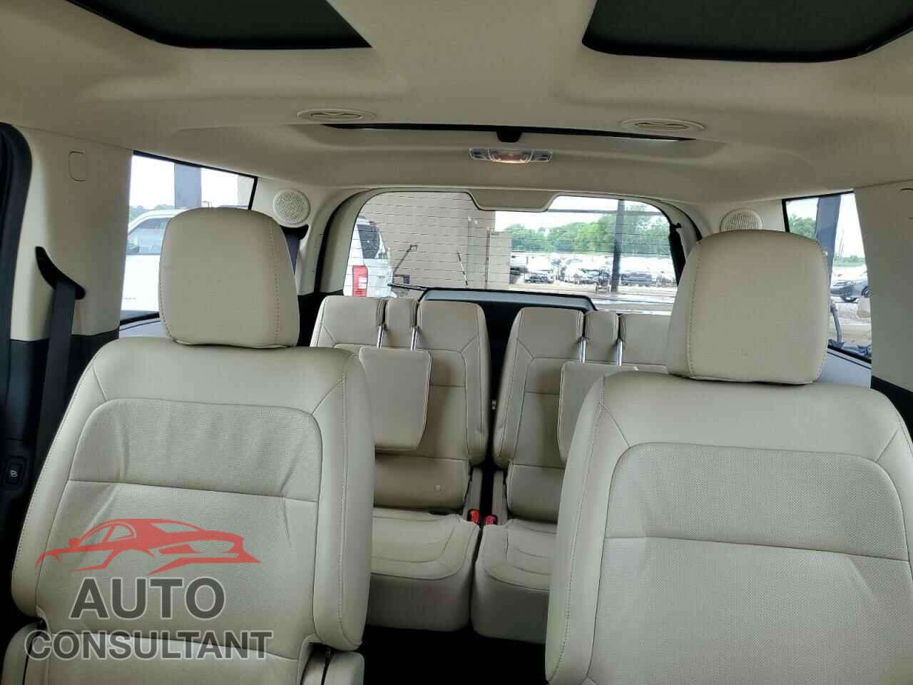 FORD FLEX 2018 - 2FMGK5D80JBA04700