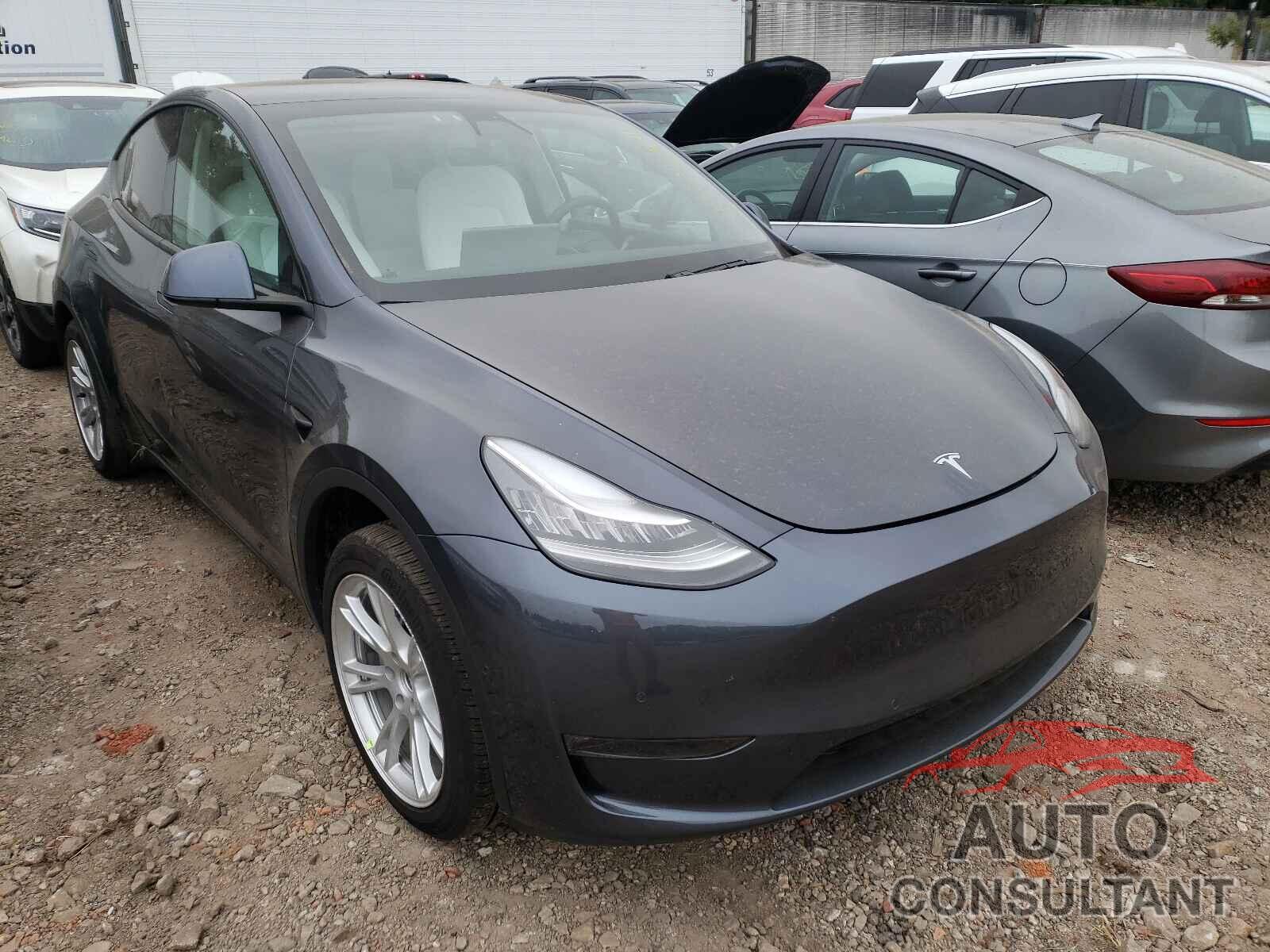 TESLA MODEL Y 2020 - 5YJYGDEE9LF049343
