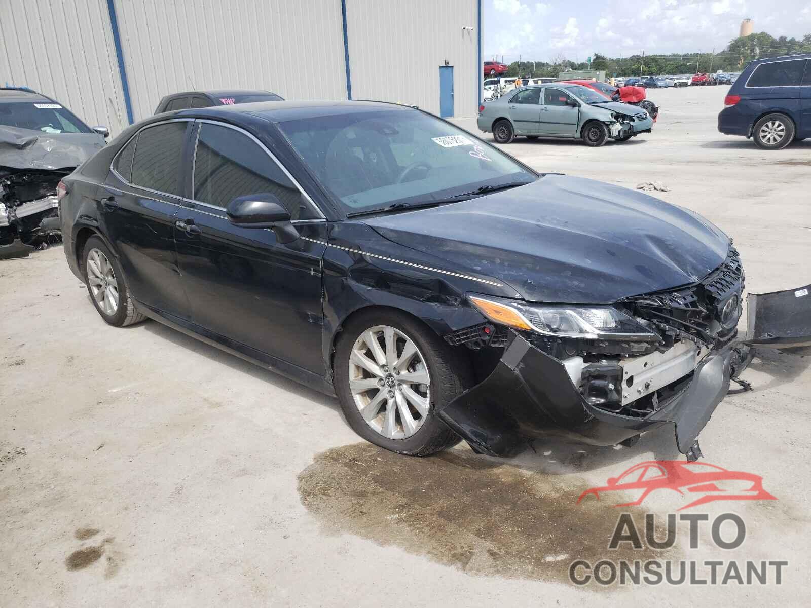 TOYOTA CAMRY 2019 - 4T1B11HK5KU709595