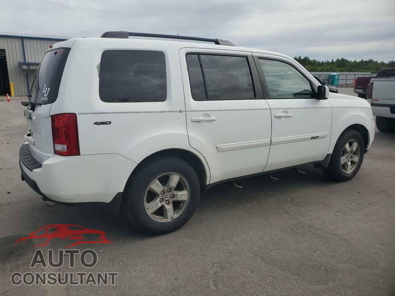 HONDA PILOT 2011 - 5FNYF4H57BB067028