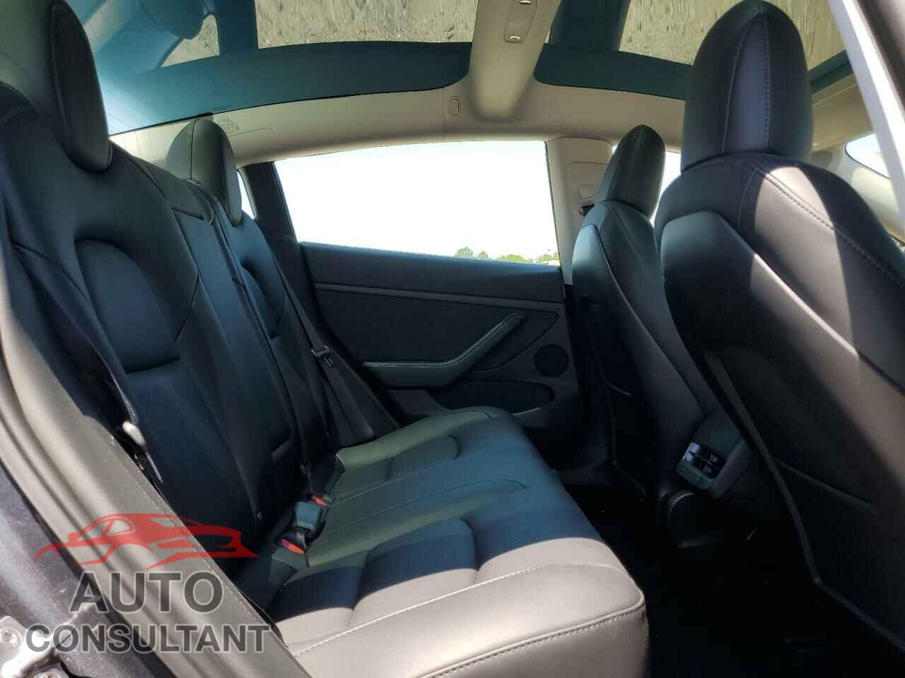 TESLA MODEL 3 2023 - 5YJ3E1EA7PF470365