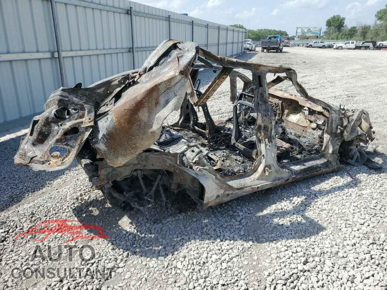 TESLA MODEL 3 2019 - 5YJ3E1EB5KF408349