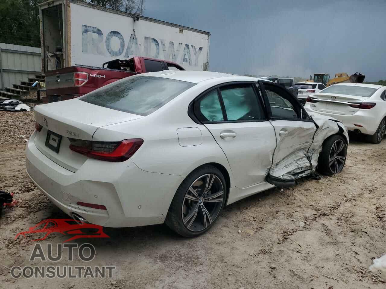 BMW 3 SERIES 2023 - 3MW69FF08P8D45669