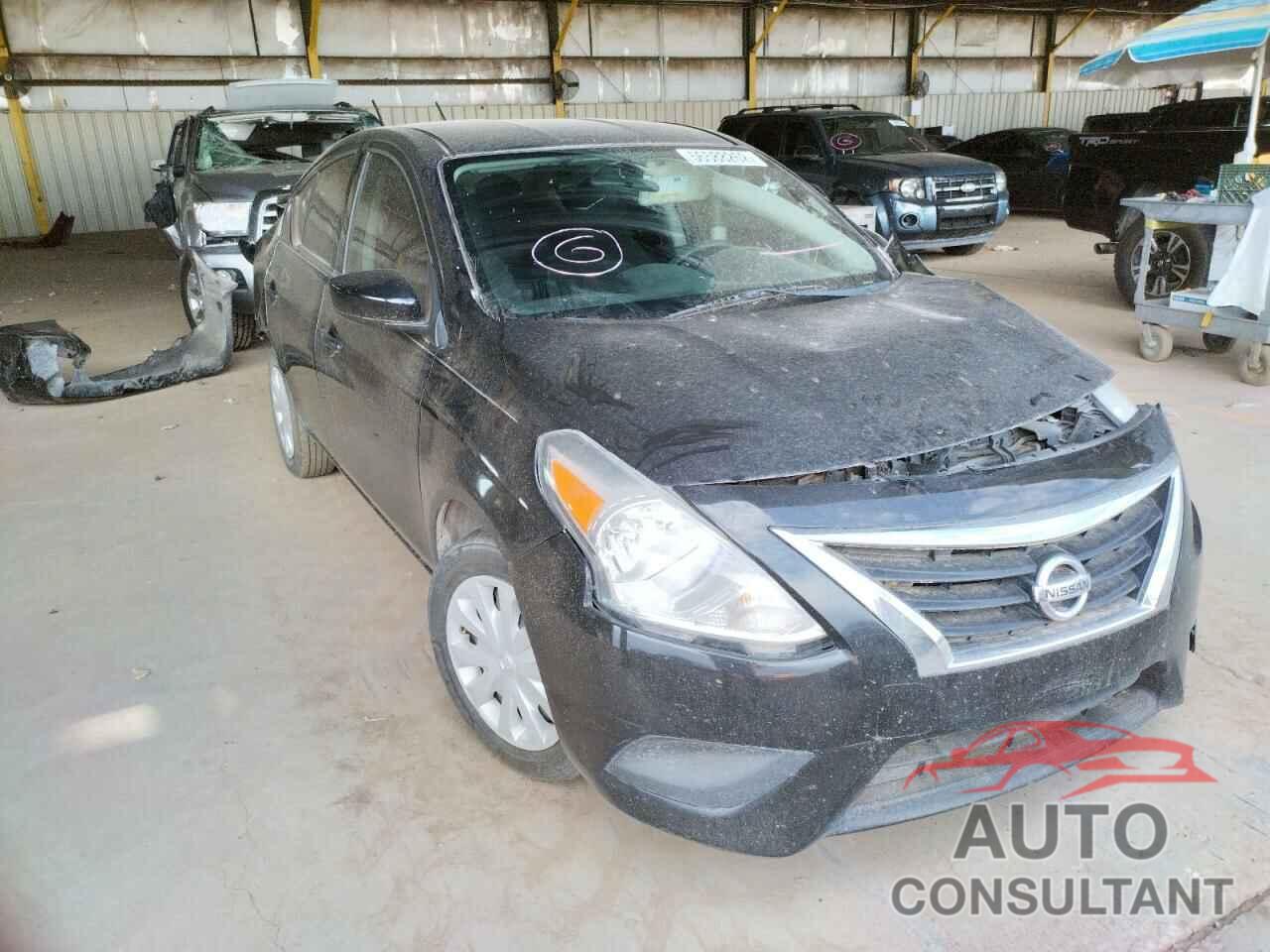 NISSAN VERSA 2017 - 3N1CN7AP6HL801844