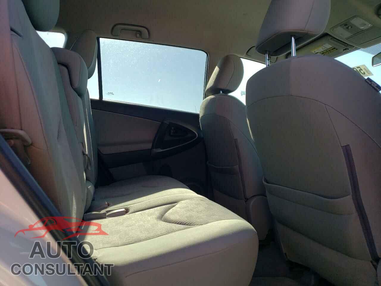 TOYOTA RAV4 2012 - 2T3BF4DV0CW202079