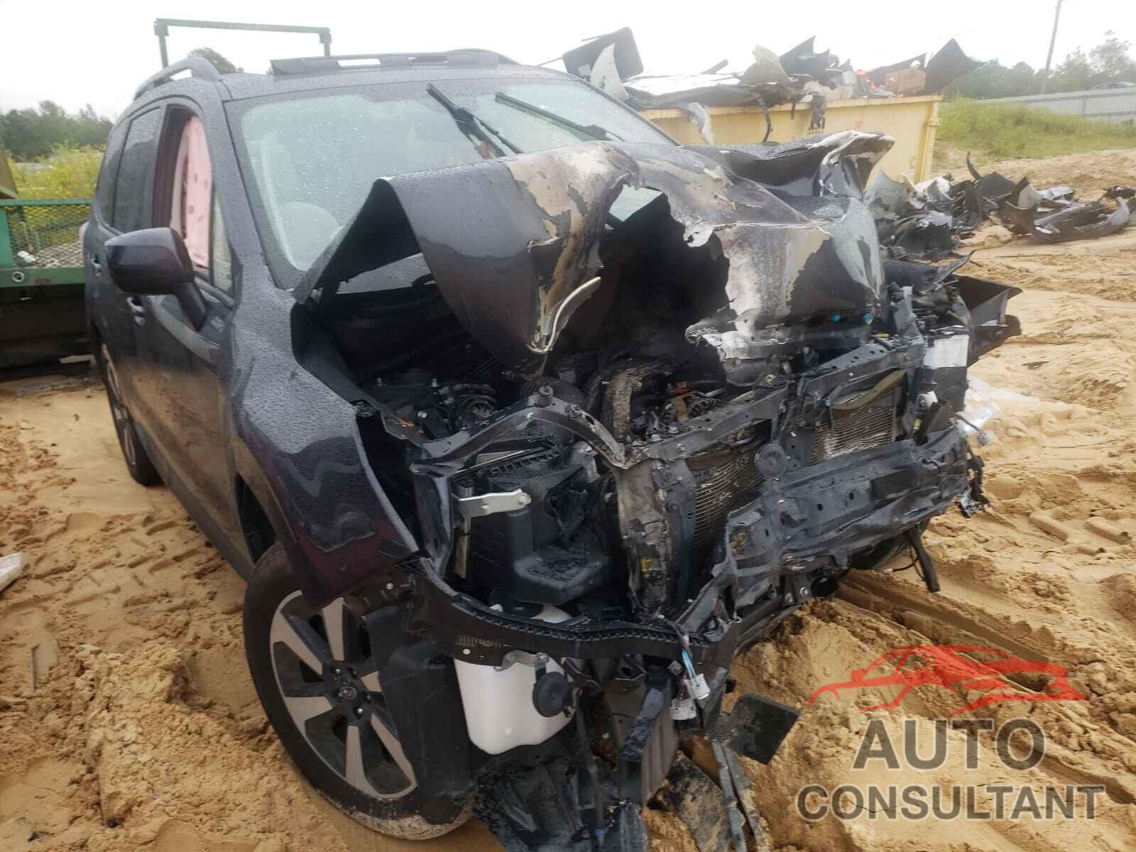 SUBARU FORESTER 2018 - JF2SJAGC7JH569816