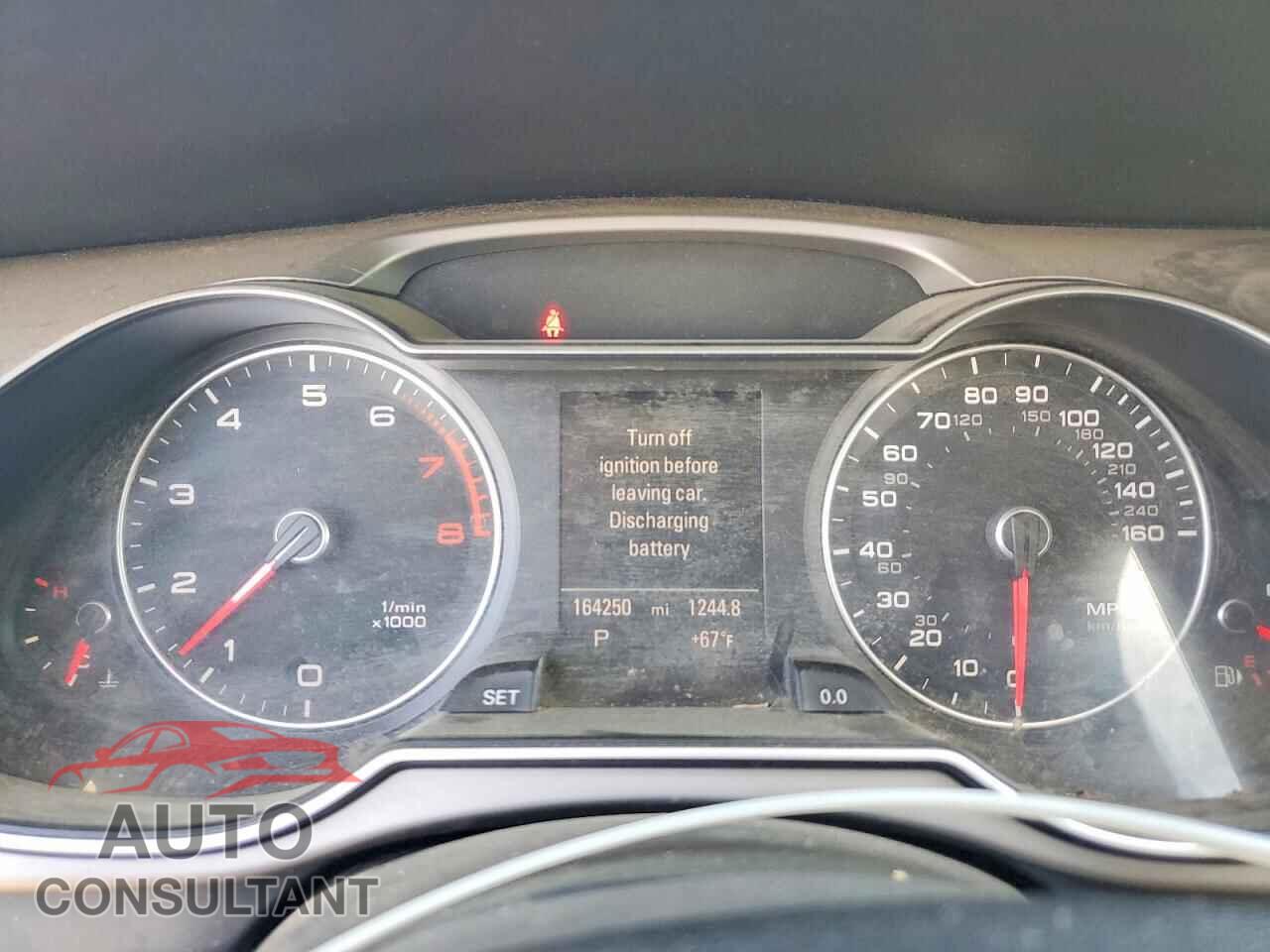 AUDI A4 2013 - WA1VFAFL7DA211363