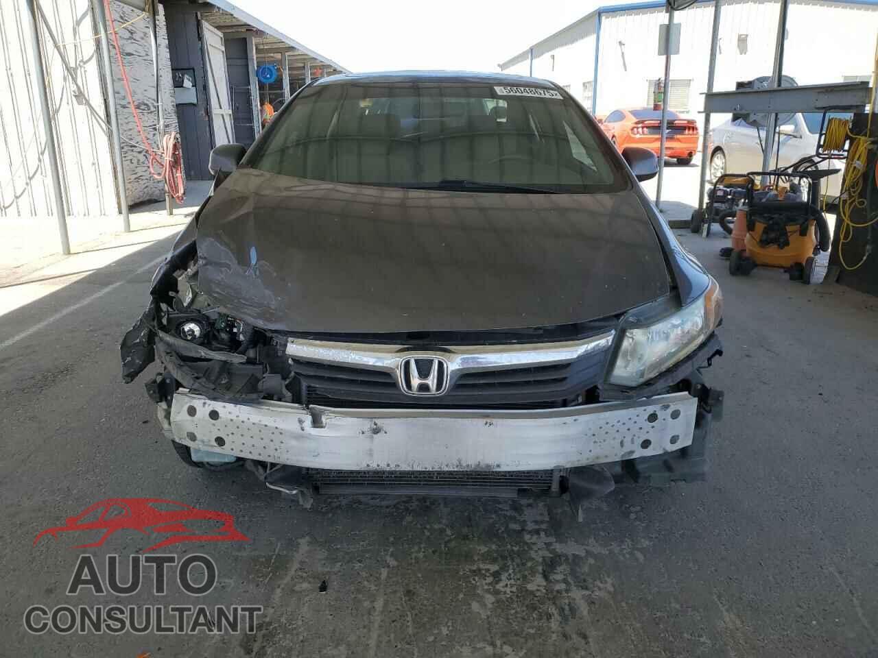 HONDA CIVIC 2012 - 2HGFB2F80CH572345
