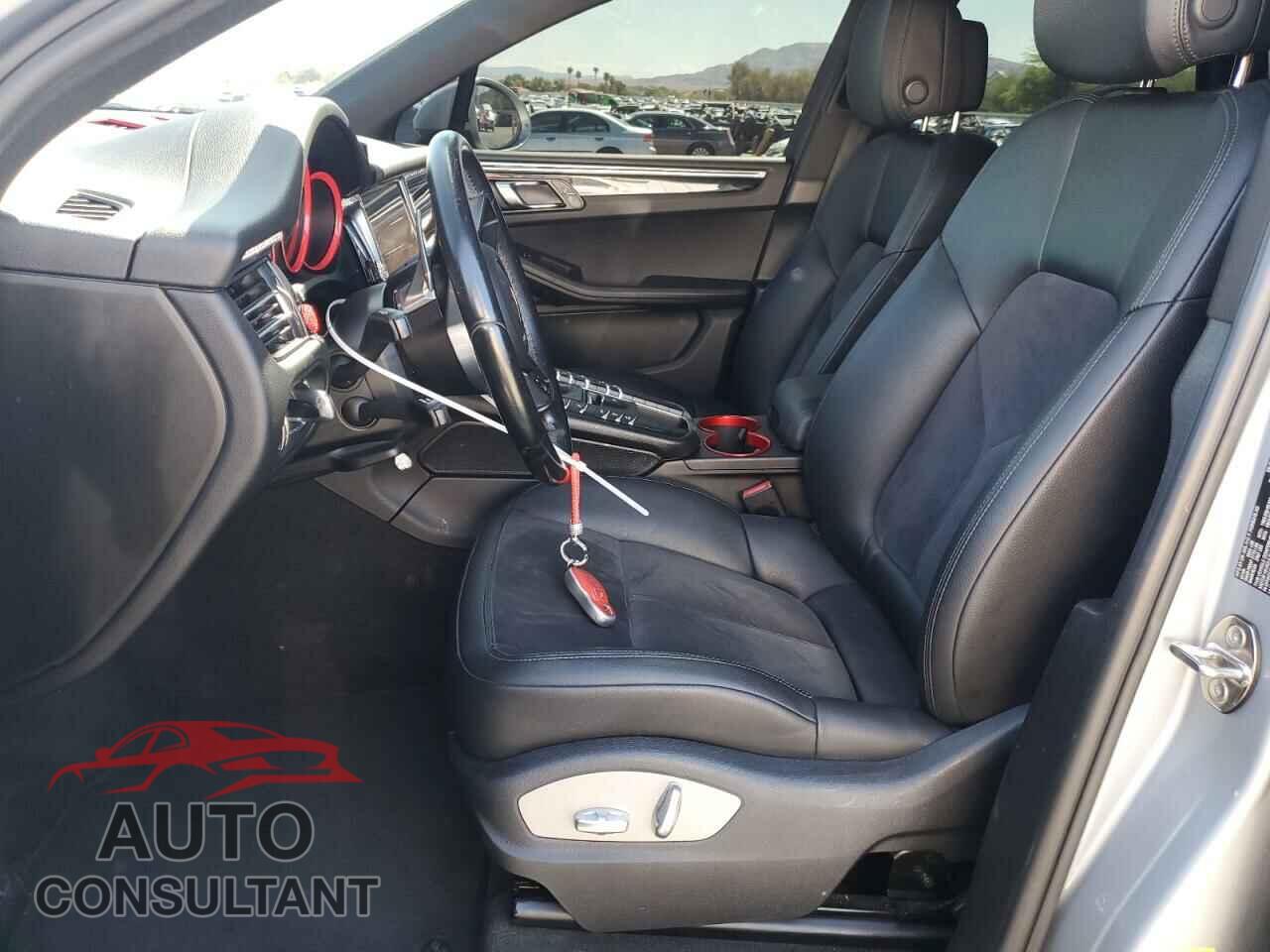 PORSCHE MACAN 2021 - WP1AA2A53MLB08817