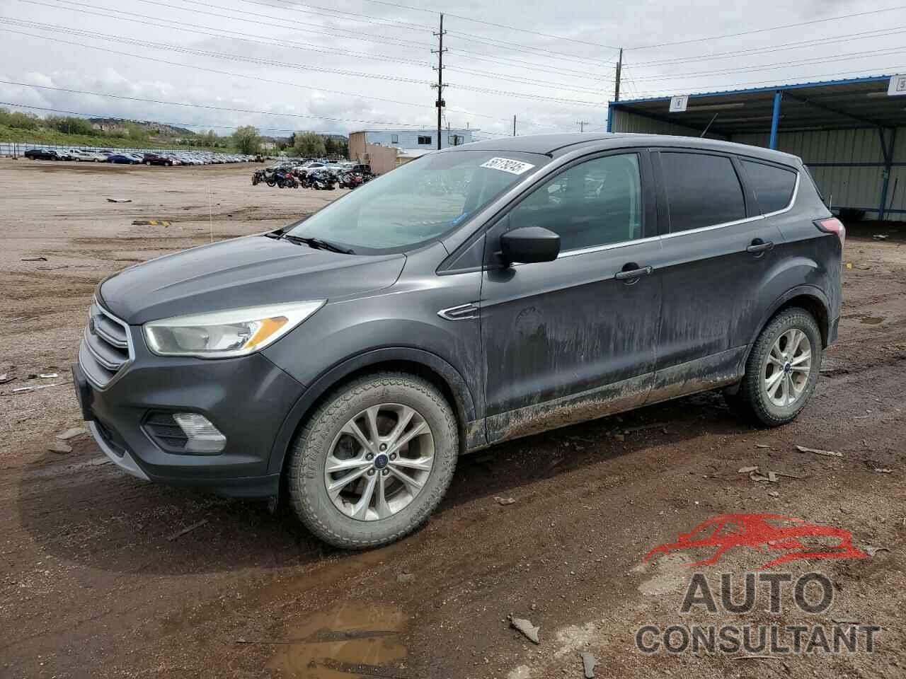 FORD ESCAPE 2017 - 1FMCU9G99HUA61471