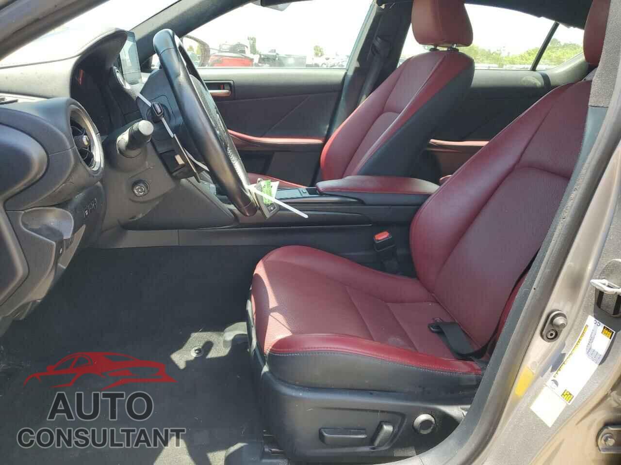 LEXUS IS 2022 - JTHDA1D25N5118747