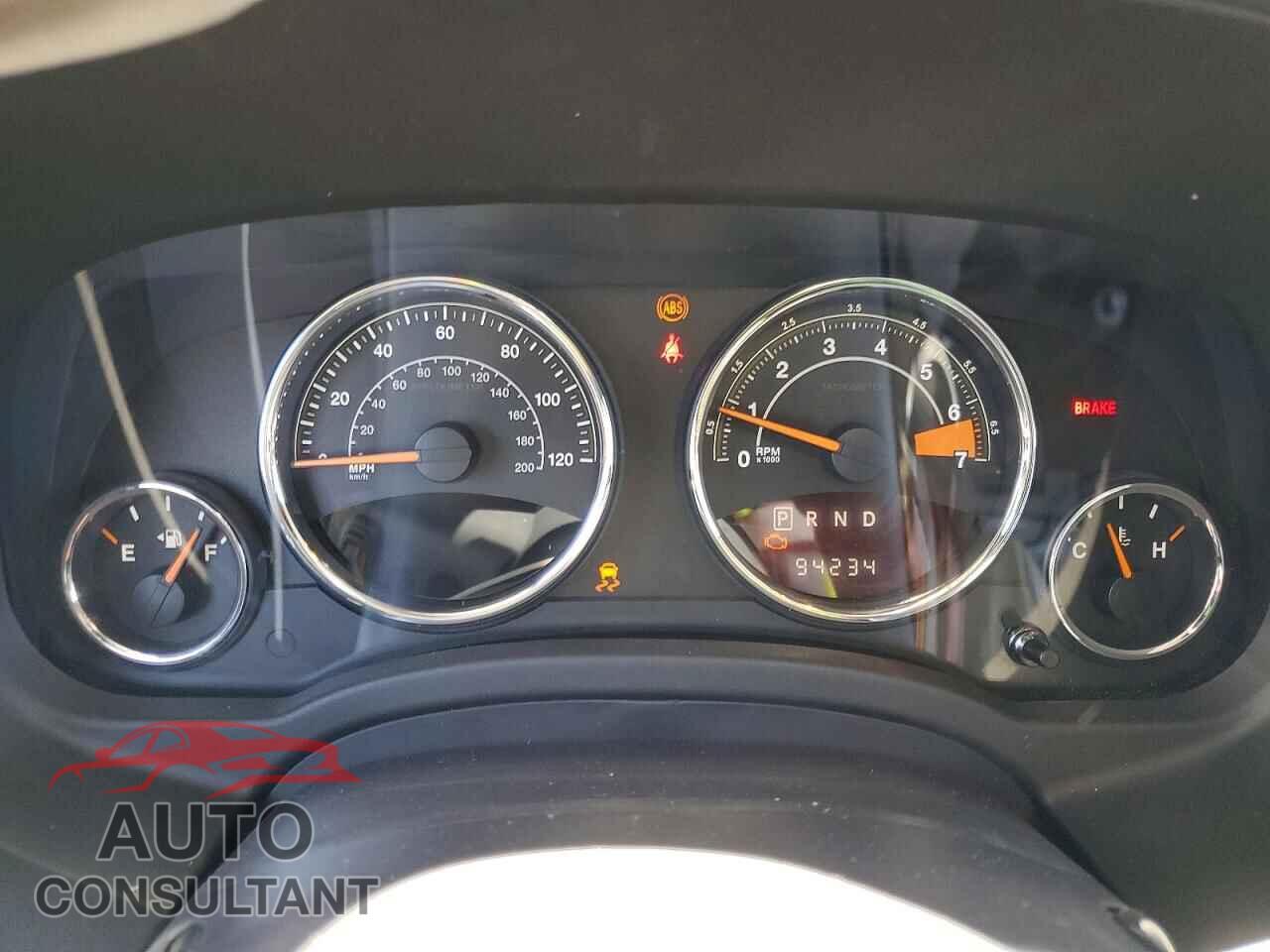 JEEP COMPASS 2015 - 1C4NJDEB1FD333460
