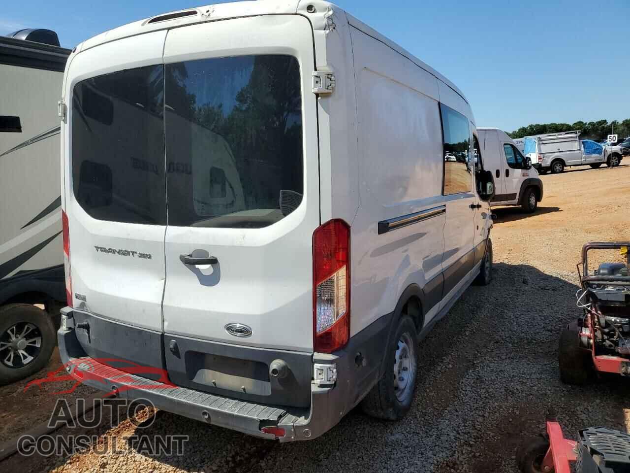 FORD TRANSIT 2015 - 1FTNR2CM9FKA08696