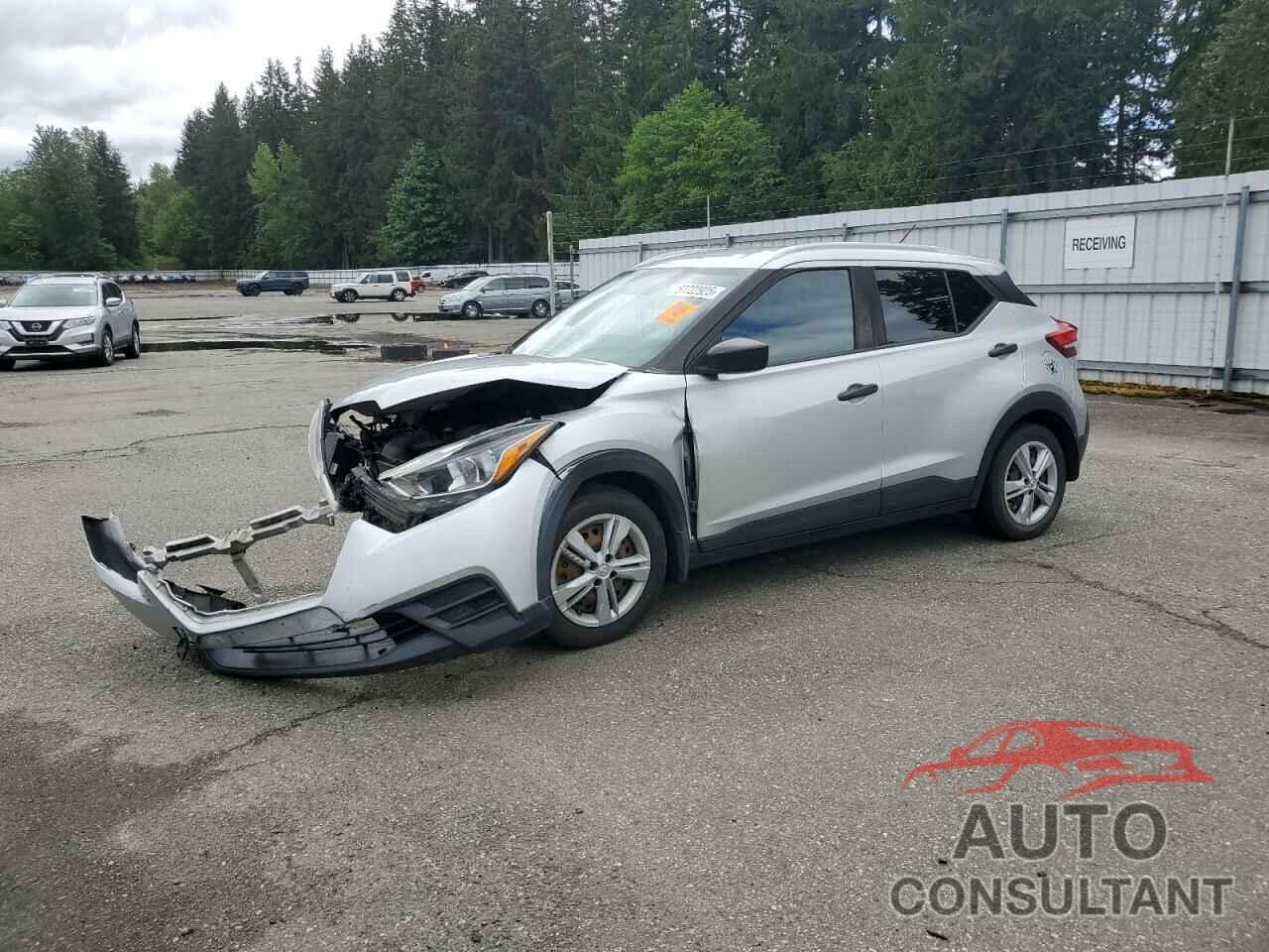 NISSAN KICKS 2018 - 3N1CP5CUXJL538829