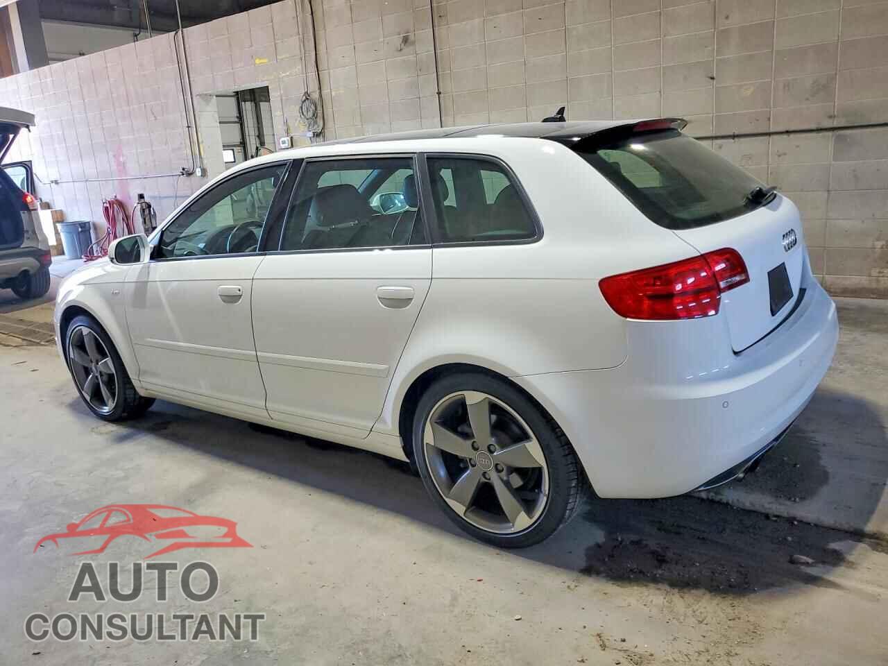 AUDI A3 2012 - WAUMFBFM0CA061687