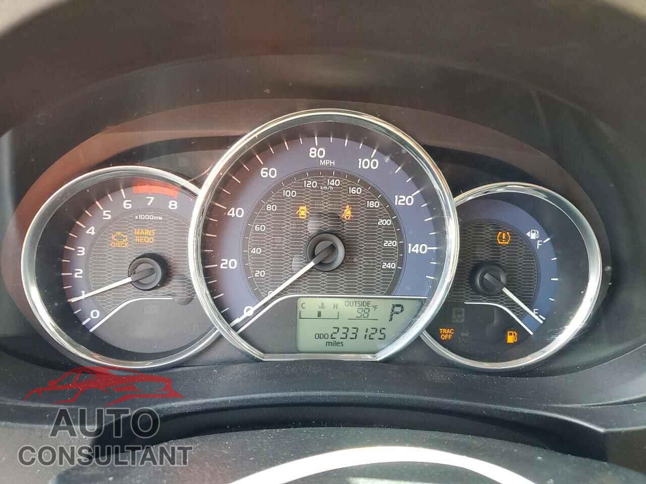 TOYOTA COROLLA 2014 - 2T1BURHE5EC004818