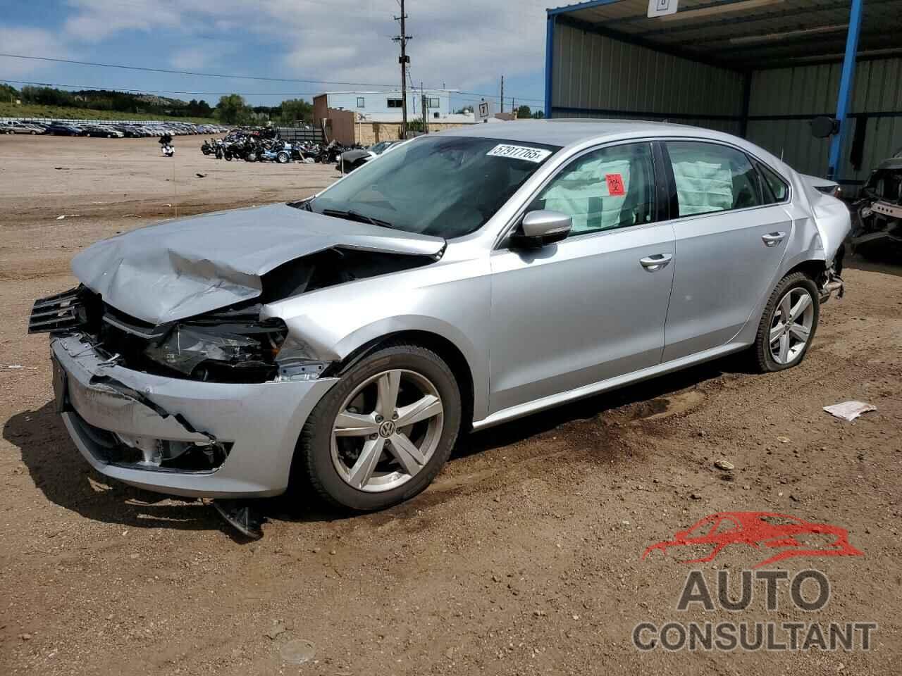 VOLKSWAGEN PASSAT 2015 - 1VWAS7A32FC084228