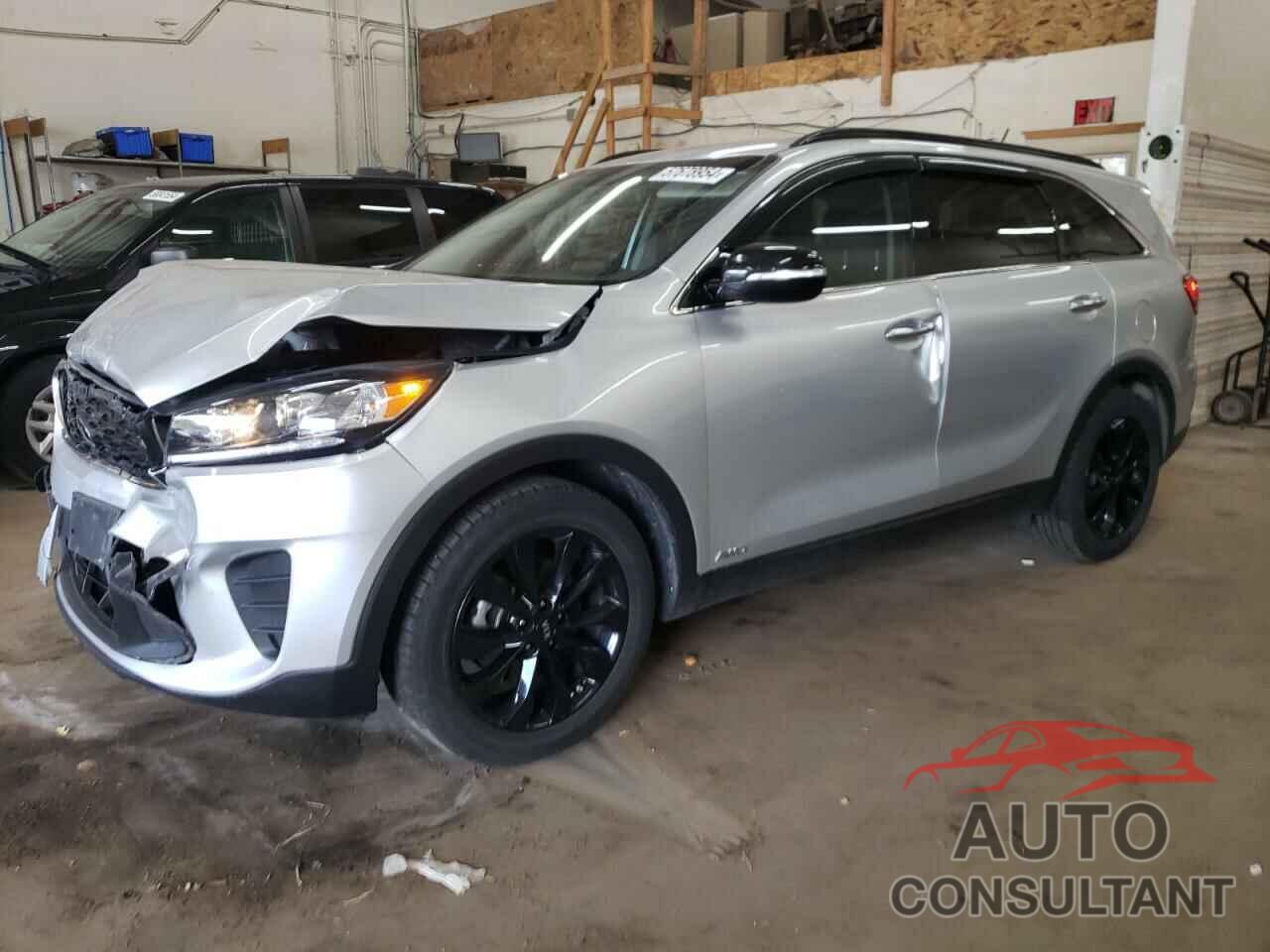 KIA SORENTO 2019 - 5XYPGDA53KG587903